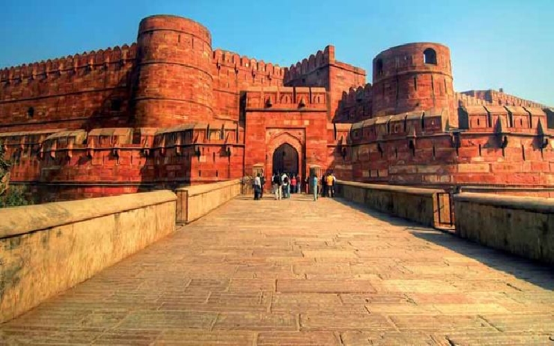 JAIPUR - AGRA- FATEHPUR SIKRI - MATHURA (GOLDEN TRIANGLE) TOUR NO-6