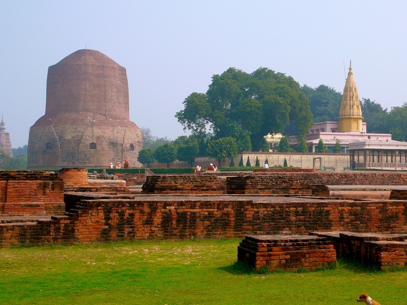 Varanasi - Sarnath  -Varanasi	 (2 Nights I 3 Days )